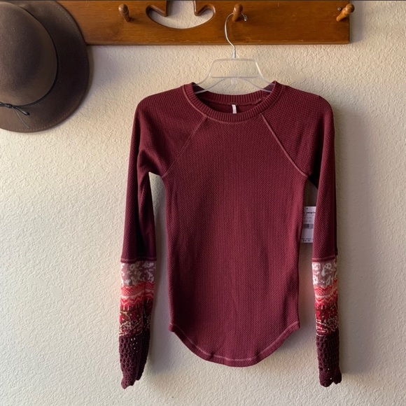 NWT Free People in the mix cuff top size XS - Picture 3 of 5